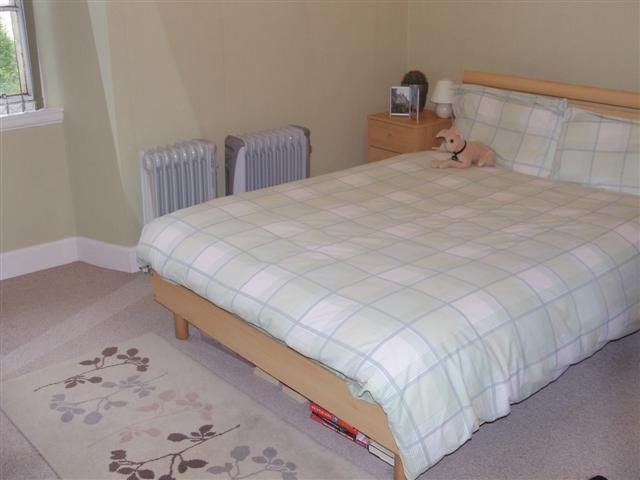  Image of 1 bedroom Flat to rent in Caledonian Crescent Edinburgh EH11 at Dalry Edinburgh Edinburgh, EH11 2AH
