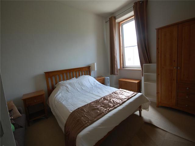  Image of 1 bedroom Flat to rent in Caledonian Crescent Edinburgh EH11 at Dalry Edinburgh Edinburgh, EH11 2AG