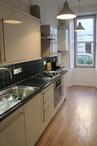  Image of 2 bedroom Flat to rent in Caledonian Place Edinburgh EH11 at Dalry Edinburgh Edinburgh, EH11 2AS