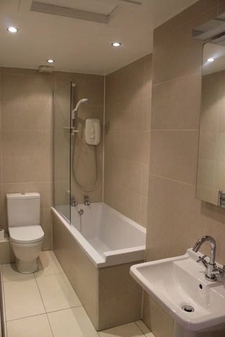  Image of 2 bedroom Flat to rent in Caledonian Place Edinburgh EH11 at Dalry Edinburgh Edinburgh, EH11 2AS