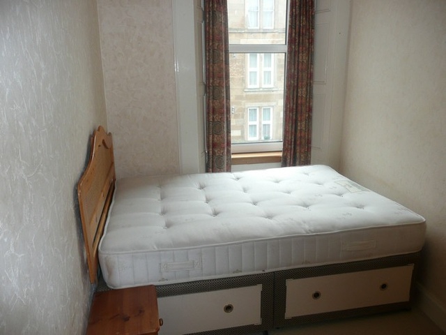  Image of 2 bedroom Flat to rent in Caledonian Road Edinburgh EH11 at Dalry Edinburgh Edinburgh, EH11 2DF