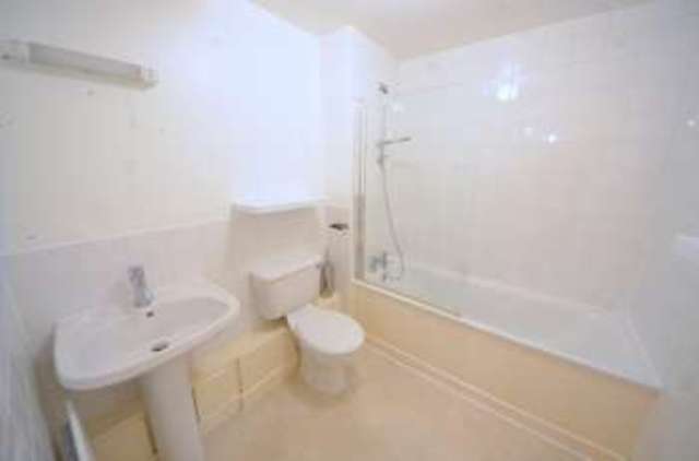  Image of 1 bedroom Apartment to rent in Caledonian Road London N7 at Caledonian Road  Islington, N7 8TB