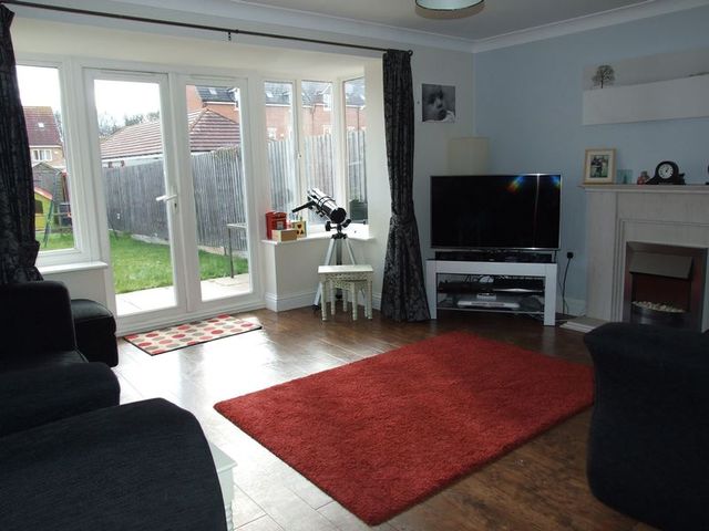  Image of 4 bedroom Detached house for sale in Calke Close Loughborough LE11 at Calke Close  Loughborough, LE11 2UF