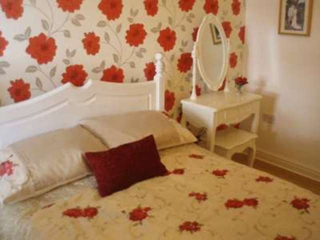  Image of 1 bedroom Flat for sale in Calver Close Penryn TR10 at Calver Close  Penryn, TR10 8SG