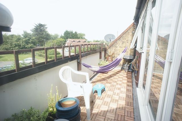  Image of 1 bedroom Flat for sale in Calvert Drive Pitsea Basildon SS13 at Calvert Drive  Basildon, SS13 1TB