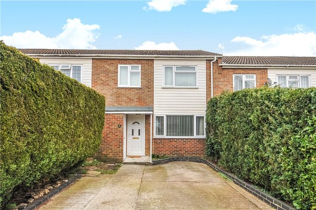  Image of 3 bedroom Terraced house for sale in Cambridge Close Woking GU21 at Knaphill Woking Knaphill, GU21 8YS
