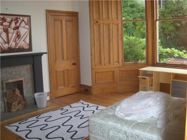  Image of 5 bedroom Terraced house to rent in Cameron Park Edinburgh EH16 at Cameron Toll Edinburgh Edinburgh, EH16 5JY