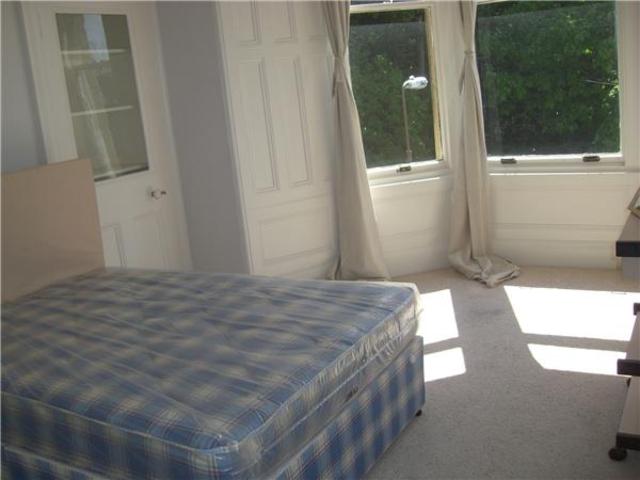  Image of 5 bedroom Terraced house to rent in Cameron Park Edinburgh EH16 at Cameron Toll Edinburgh Edinburgh, EH16 5JY