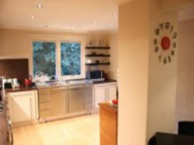  Image of 4 bedroom Flat to rent in Cammo Road Edinburgh EH4 at Barnton Edinburgh Edinburgh, EH4 8AP