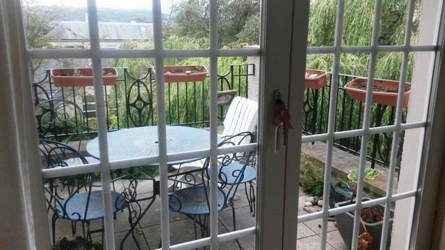  Image of 3 bedroom Flat to rent in Canaan Lane Edinburgh EH10 at Morningside Edinburgh Edinburgh, EH10 4SG