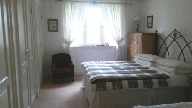  Image of 3 bedroom Flat to rent in Canaan Lane Edinburgh EH10 at Morningside Edinburgh Edinburgh, EH10 4SG