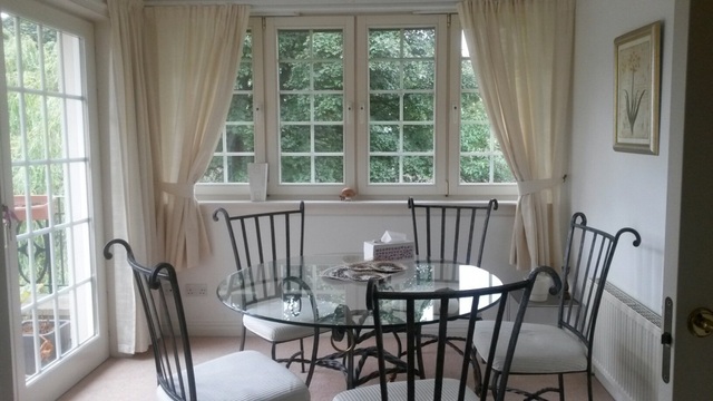  Image of 3 bedroom Flat to rent in Canaan Lane Edinburgh EH10 at Morningside Edinburgh Edinburgh, EH10 4SG