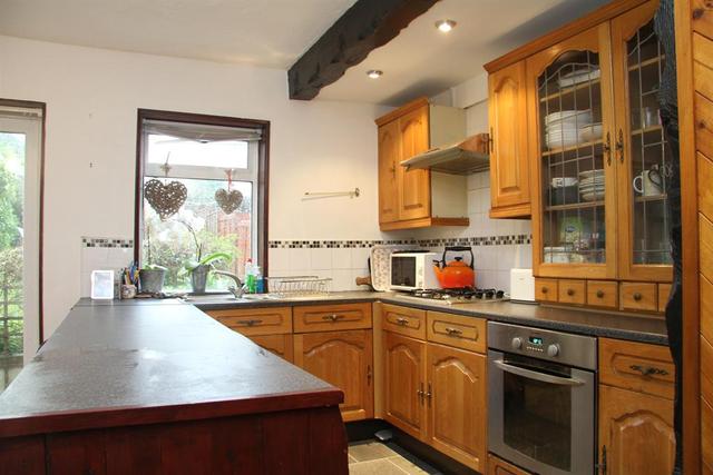  Image of 3 bedroom Terraced house for sale in Canada Crescent Rawdon Leeds LS19 at Rawdon Leeds Rawdon, LS19 6LT