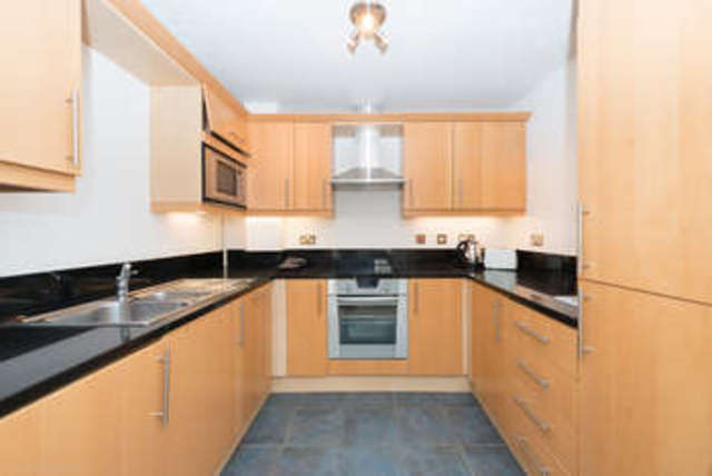  Image of 1 bedroom Flat to rent in Cassilis Road London E14 at Constable House  London, E14 9LH