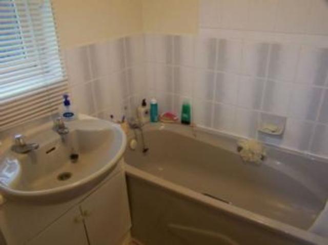  Image of 1 bedroom Flat to rent in Captains Place Southampton SO14 at Captains Place  SOUTHAMPTON, SO14 3TE