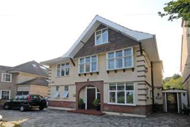  Image of 2 bedroom Apartment for sale in Carbery Avenue Southbourne Bournemouth BH6 at Carbery Avenue Southbourne Bournemouth, BH6 3LN