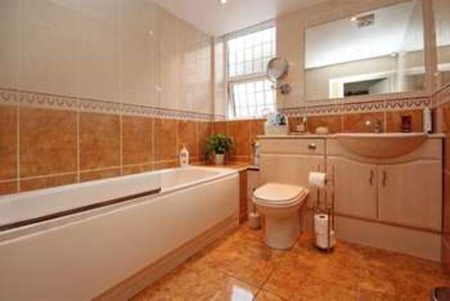  Image of 2 bedroom Apartment for sale in Carbery Avenue Southbourne Bournemouth BH6 at Carbery Avenue Southbourne Bournemouth, BH6 3LN