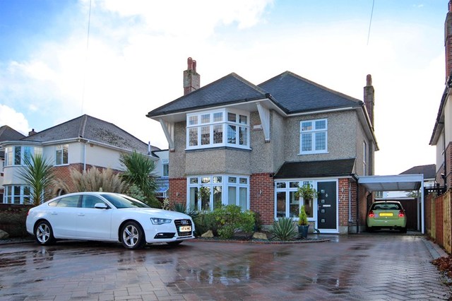  Image of 4 bedroom Detached house for sale in Carbery Avenue Southbourne Bournemouth BH6 at Carbery Avenue Southbourne Bournemouth, BH6 3LW
