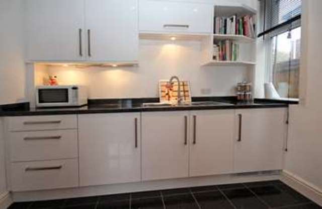 Image of 4 bedroom Detached house for sale in Carbery Avenue Southbourne Bournemouth BH6 at Carbery Avenue Southbourne Bournemouth, BH6 3LW