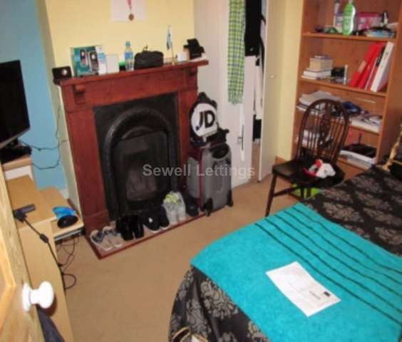  Image of 3 bedroom Detached house to rent in Cardigan Road Reading RG1 at Cardigan Road  Reading, RG1 5QL