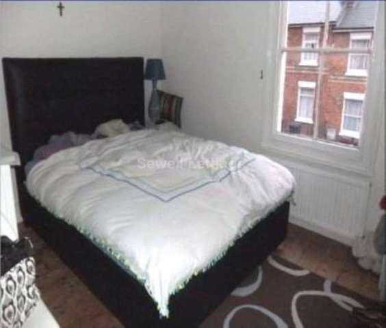  Image of 3 bedroom Detached house to rent in Cardigan Road Reading RG1 at Cardigan Road  Reading, RG1 5QL