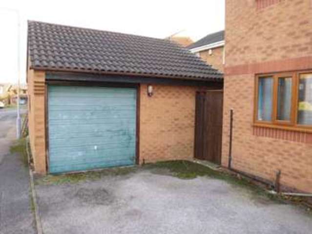  Image of 4 bedroom Detached house for sale in Cardinal Hinsley Close Newark NG24 at Cardinal Hinsley Close  Newark, NG24 4NQ