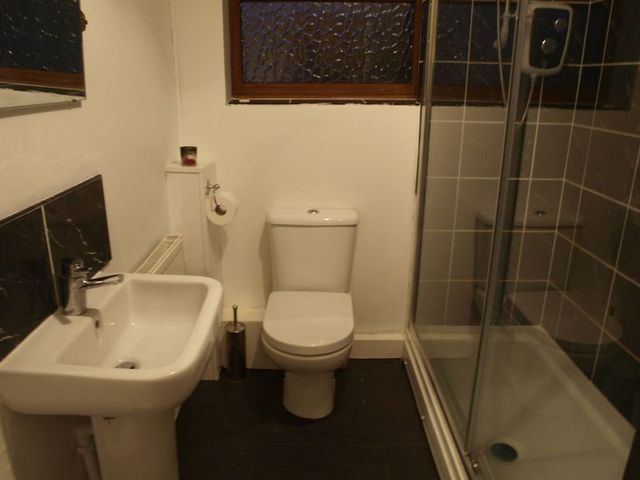  Image of 4 bedroom Detached house for sale in Cardinal Hinsley Close Newark NG24 at Cardinal Hinsley Close  Newark, NG24 4NQ