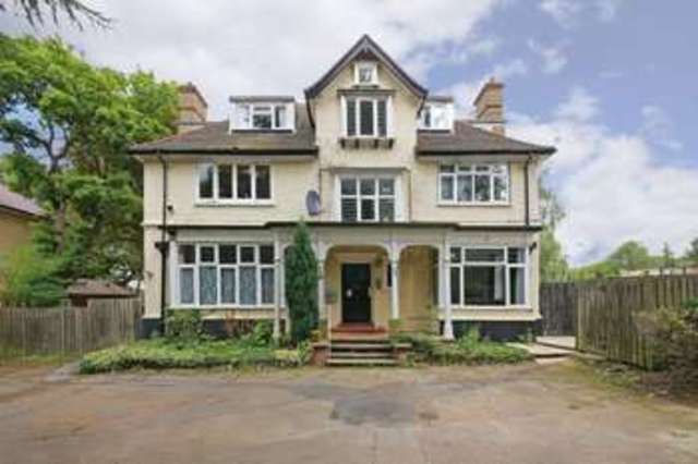  Image of 2 bedroom Ground Flat for sale in Carew Road Northwood HA6 at Northwood, HA6 3NJ