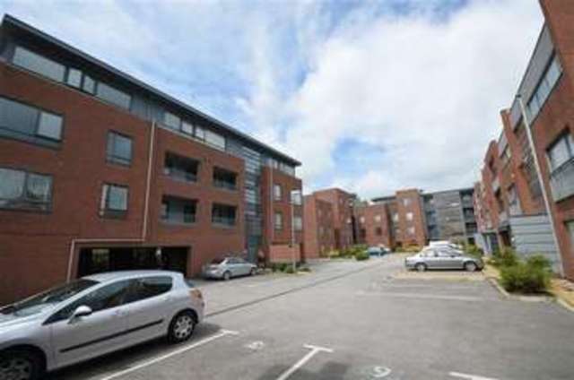  Image of 2 bedroom Flat for sale in Carlett View Garston Liverpool L19 at Carlett View Garston Liverpool, L19 2NP