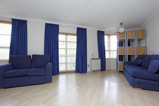  Image of 4 bedroom Flat for sale in Wolfe Crescent London SE16 at Carlton House Wolfe Crescent Surrey Quays, SE16 6SL
