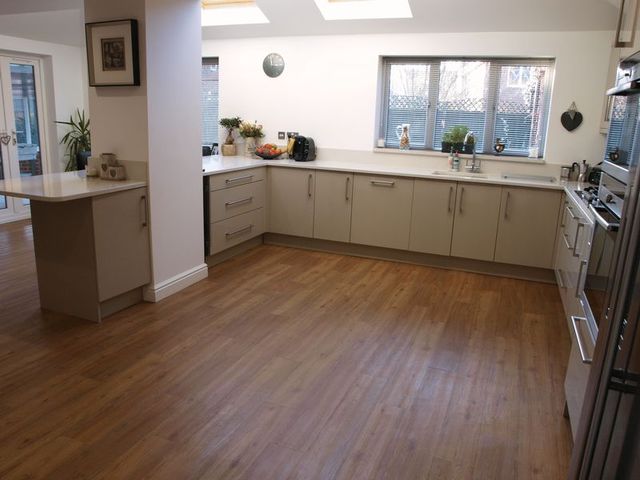  Image of 4 bedroom Detached house for sale in Carnell Lane Balderton Newark NG24 at Carnell Lane Fernwood Newark, NG24 3FS