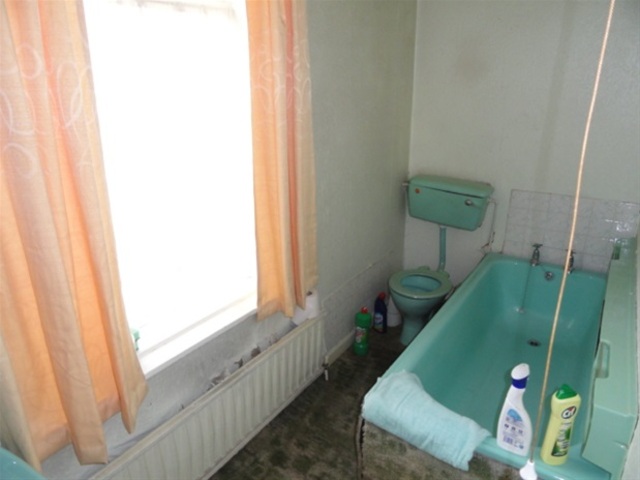  Image of 2 bedroom Terraced house for sale in Caroline Street Saltaire Shipley BD18 at Saltaire, BD18 4QA