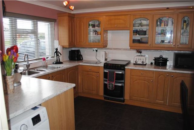  Image of 3 bedroom End of Terrace for sale in Carpenter Drive St. Leonards-on-Sea TN38 at East Sussex, TN38 9SB