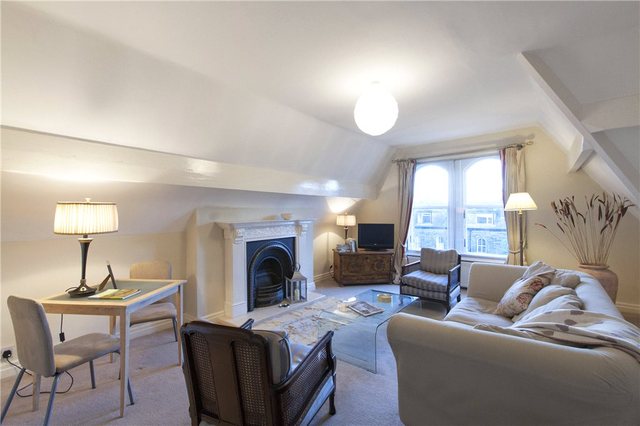  Image of 2 bedroom Apartment for sale in Parish Ghyll Road Ilkley LS29 at 8 Parish Ghyll Road Ilkley Ilkley, LS29 9NE