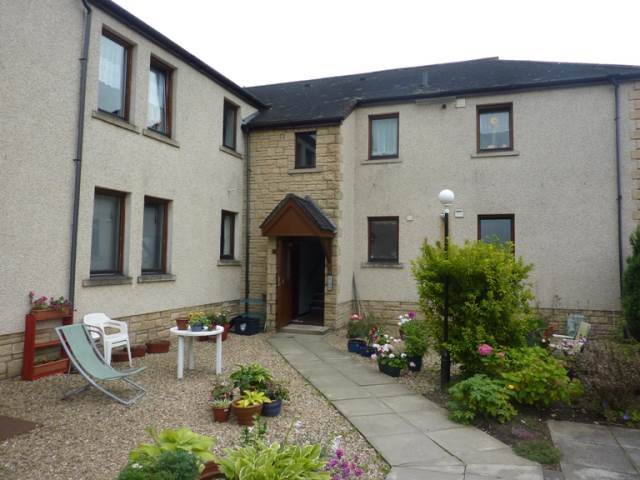  Image of 3 bedroom Flat to rent in Carsaig Court Bridge of Allan Stirling FK9 at Bridge of Allan Stirling Stirling, FK9 4DL