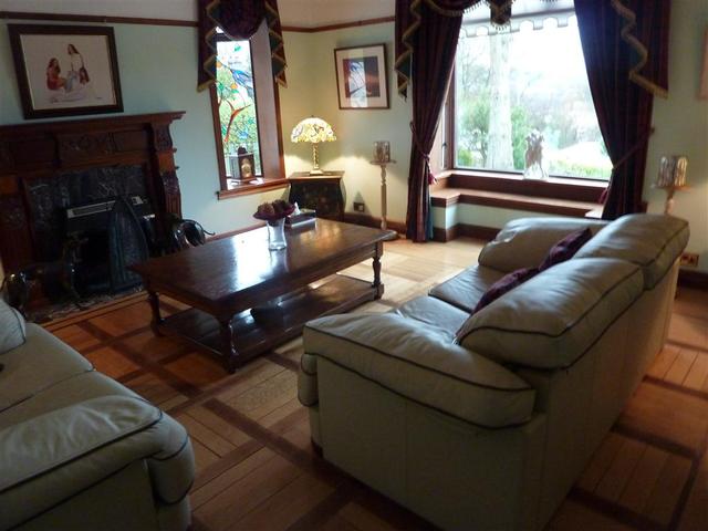  Image of 4 bedroom Flat to rent in Carse View Drive Bearsden Glasgow G61 at Bearsden Glasgow Glasgow, G61 3NJ
