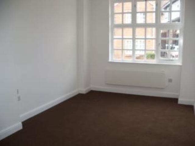  Image of Property to rent in Lansdowne Hill Southampton SO14 at Lansdowne Hill  Southampton, SO14 2EQ