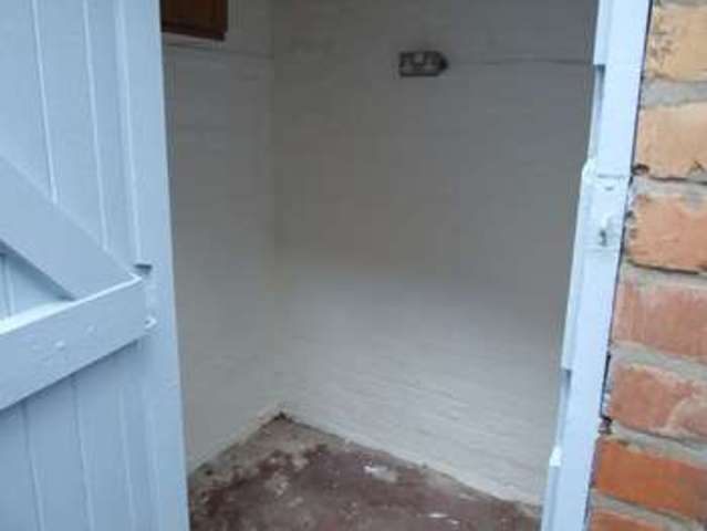  Image of 1 bedroom Terraced house to rent in Castle Hill East Leake Loughborough LE12 at Castle Hill  East Leake, LE12 6LU