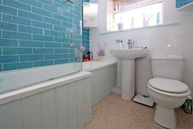  Image of 2 bedroom Flat for sale in Castle Lane East Bournemouth BH7 at Castle Lane East  Bournemouth, BH7 6SP