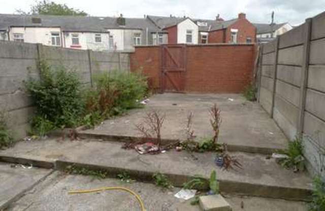  Image of 3 bedroom Terraced house for sale in Castle Street Bolton BL2 at Castle Street  Bolton, BL2 1AD