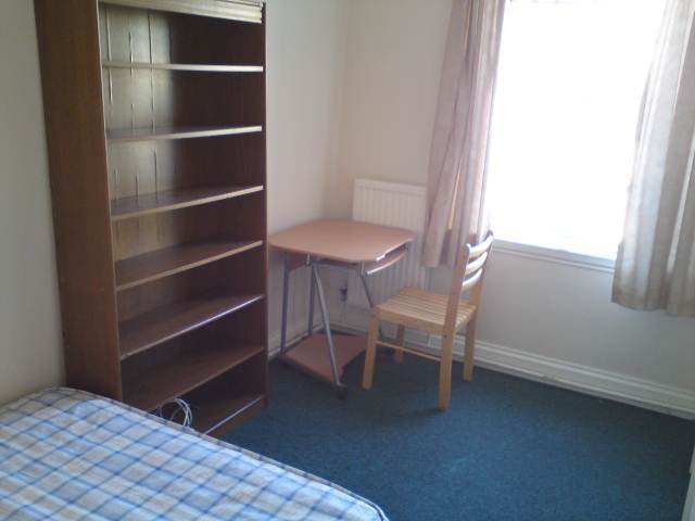  Image of 6 bedroom Detached house to rent in Cathays Terrace Cathays Cardiff CF24 at Cathays Cardiff Roath, CF24 4HW