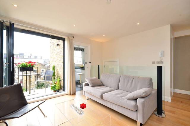 Image of 2 bedroom Flat for sale in Cathcart Road London SW10 at Cathcart Road  Chelsea, SW10 9JG