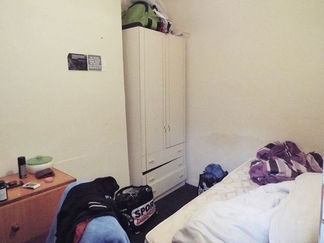  Image of 3 bedroom Terraced house for sale in Cauldon Road Stoke-on-Trent ST4 at Cauldon Road Shelton Stoke-On-Trent, ST4 2ED