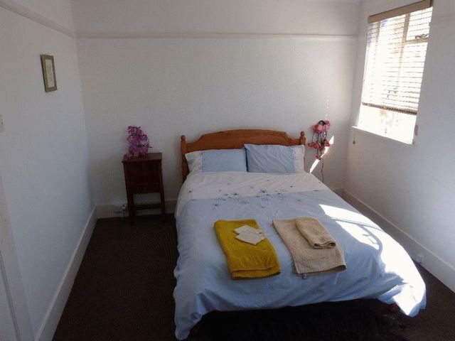  Image of 2 bedroom Flat to rent in Causewayhead Penzance TR18 at Causewayhead  Penzance, TR18 2SR