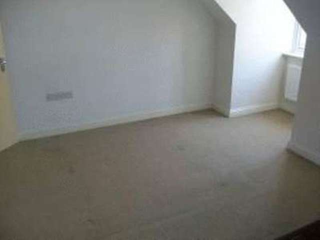  Image of 3 bedroom Detached house to rent in Causton Gardens Eastleigh SO50 at Causton Gardens  Eastleigh, SO50 9PJ
