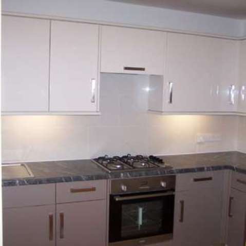  Image of 1 bedroom Flat to rent in Kenton Road Harrow HA3 at Kenton Road  Harrow, HA3 8FE