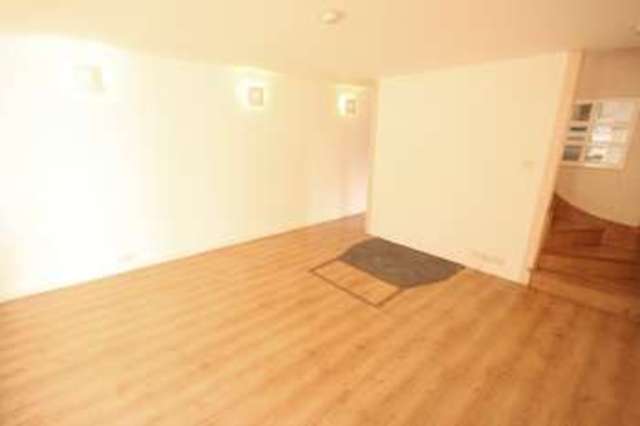  Image of 2 bedroom Cottage to rent in Cedars Road Torquay TQ1 at Torquay Devon, TQ1 1SB