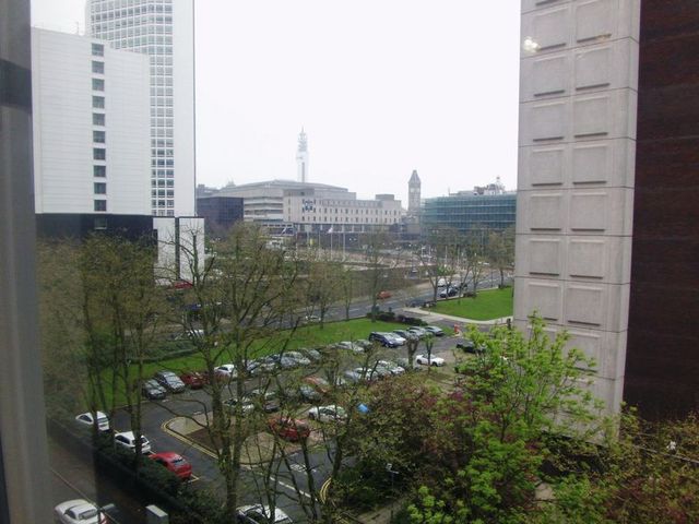 Image of 2 bedroom Flat to rent in Holliday Street Edgbaston Birmingham B1 at Centenary Plaza Holliday Street Birmingham City, B1 1TW