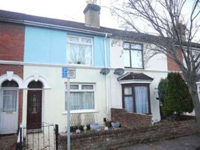  Image of 3 bedroom Terraced house to rent in Market Street Fair Oak Eastleigh SO50 at Market Street  Eastleigh, SO50 5PZ