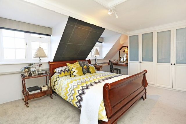  Image of 4 bedroom Property for sale in St. John Street Wells BA5 at 20 St. John Street  Wells, BA5 1SW